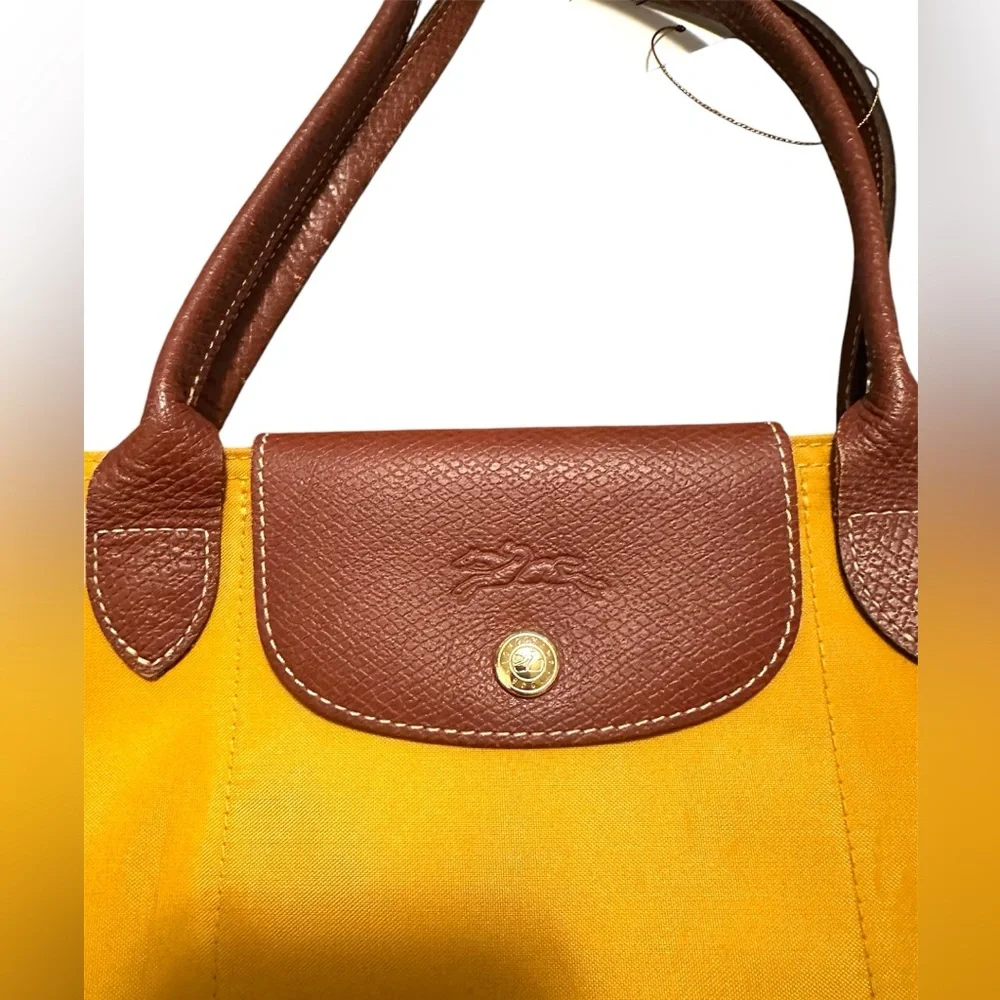 LONGCHAMP MUSTARD YELLOW AND BROWN LEATHER SHOULDER BAG - Picture 3 of 9
